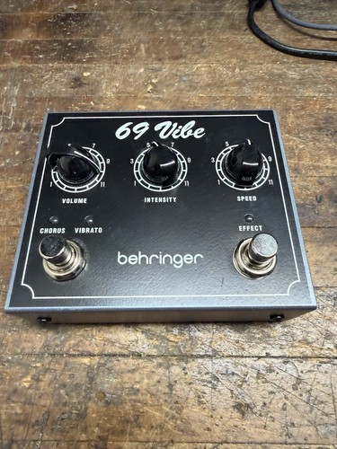 Behringer vibe pedal - behringer,